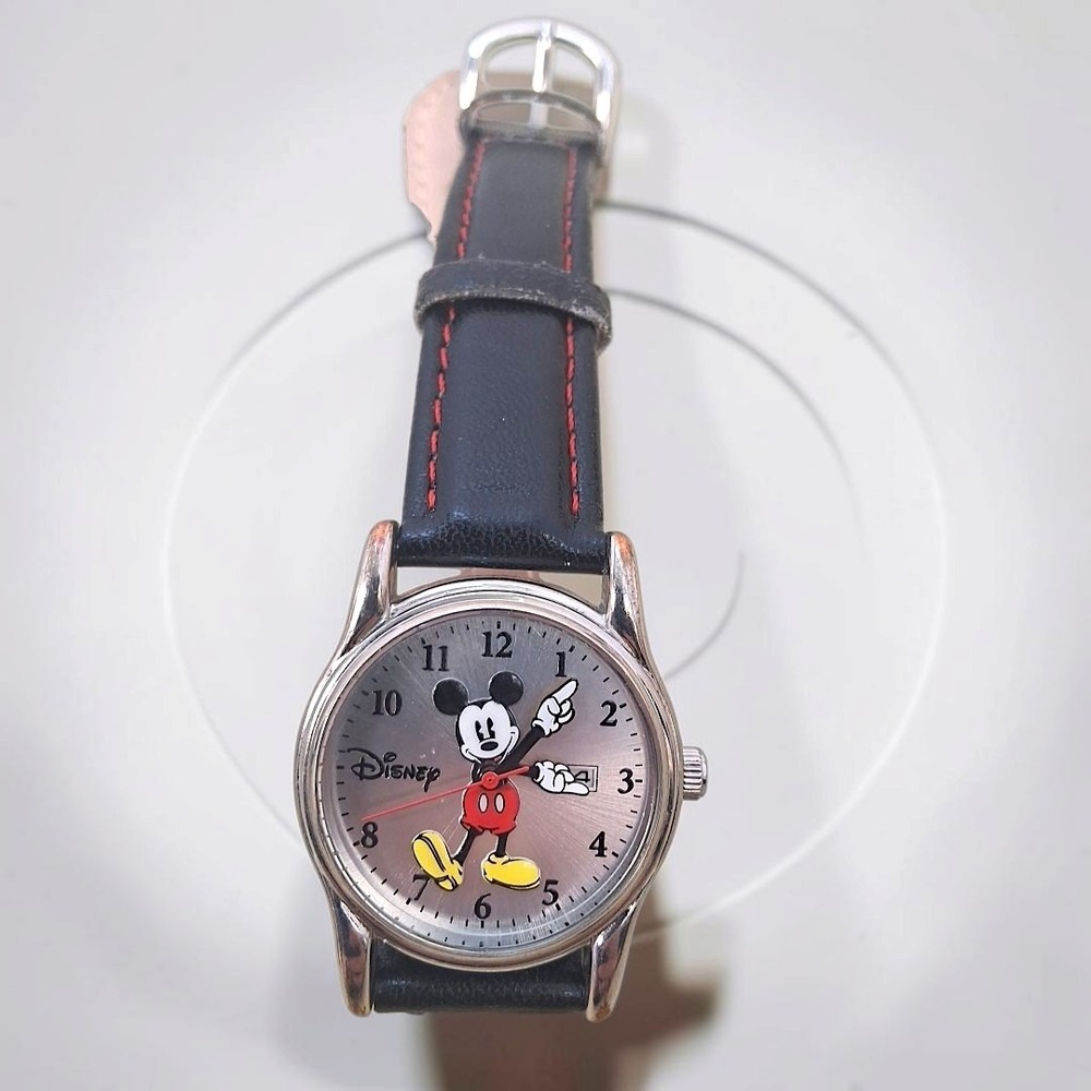 Disney Mickey Mouse Wristwatch MK1003 Black Leather Strap Moving Arm Silver Tone